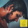 Feuchte Feder - Pinkelgeschichten: Männerdusche – Eine anturnende Golden-Shower-Beobachtung